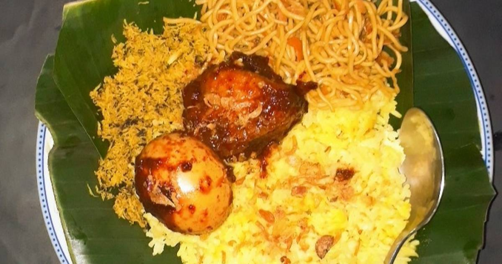 Nasi Kuning Khas Banjarmasin Dari Kalimantan Selatan